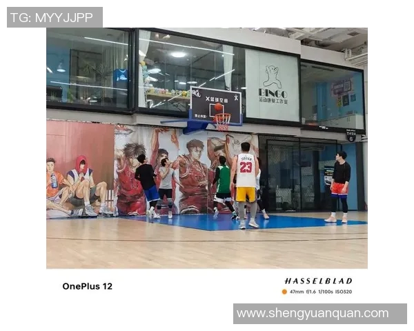 下班后与兄弟打篮球酣畅淋漓