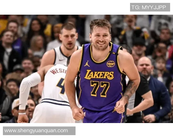 被杜兰特一语道破，东契奇和约基奇全明星赛明显划水，世界队最终在加时惜败美国新星队